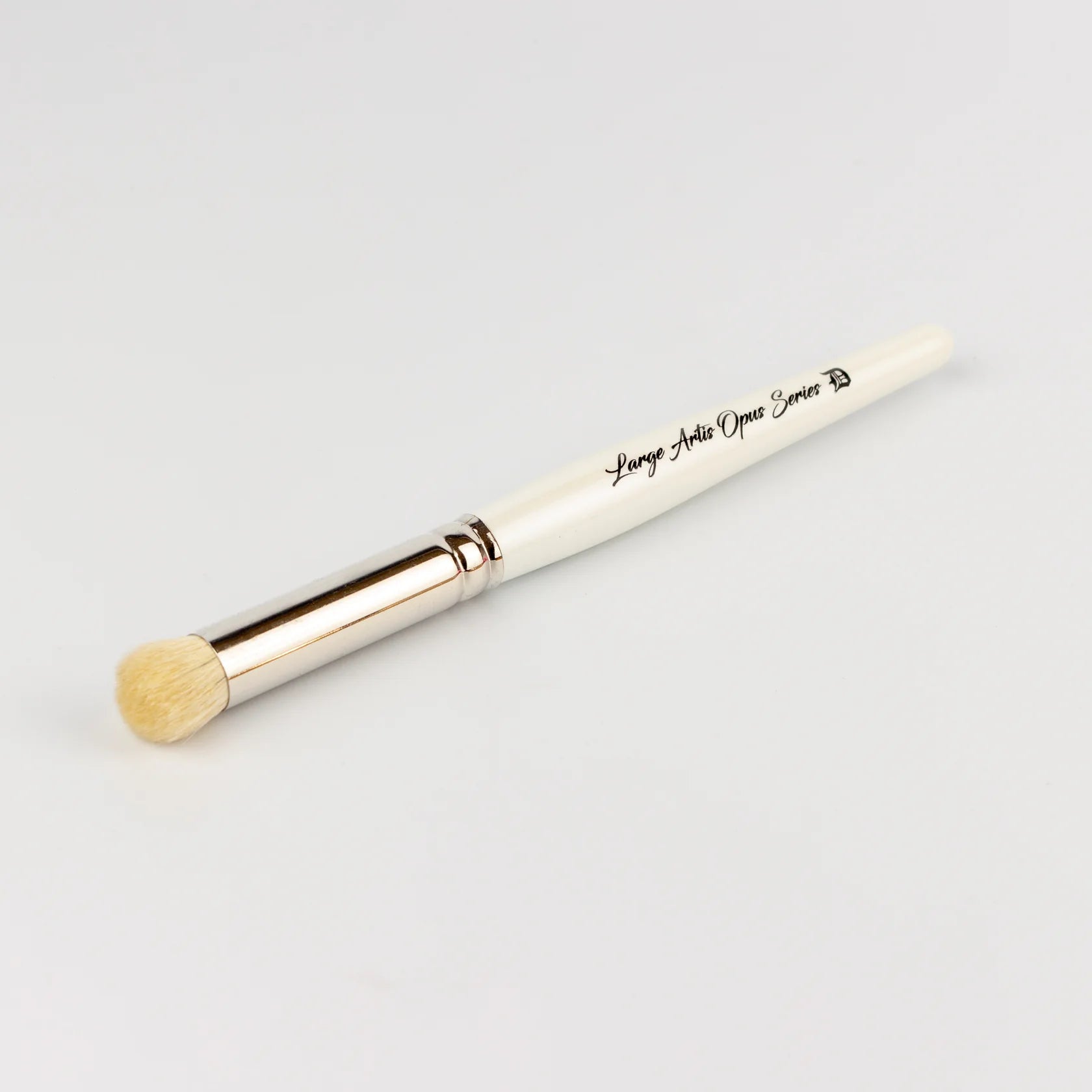 Artis opus series D large brush